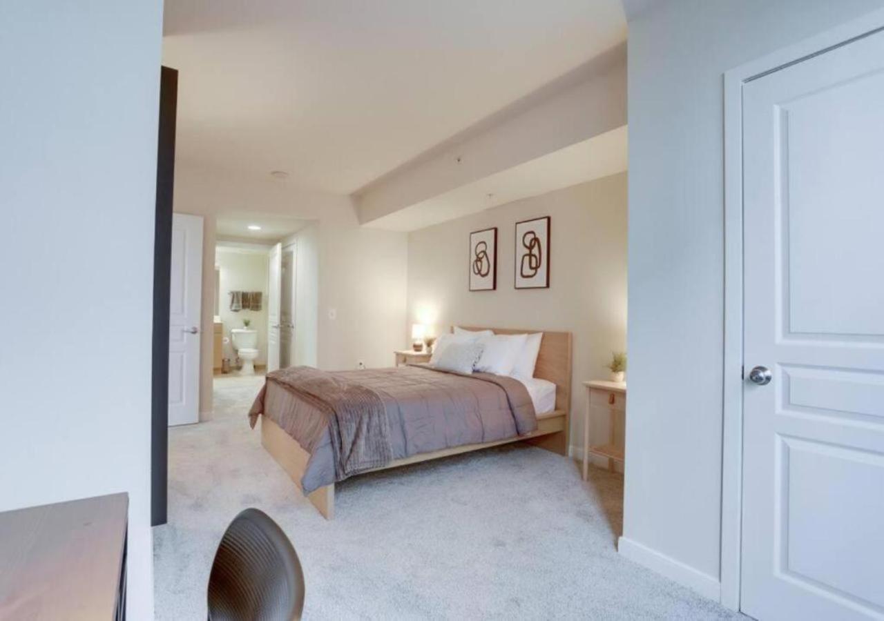 Splendid 2 Bedroom Condo At Pentagon City Арлингтън Екстериор снимка
