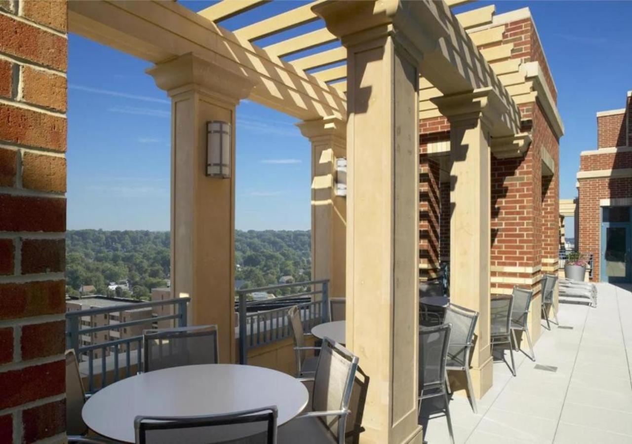 Splendid 2 Bedroom Condo At Pentagon City Арлингтън Екстериор снимка