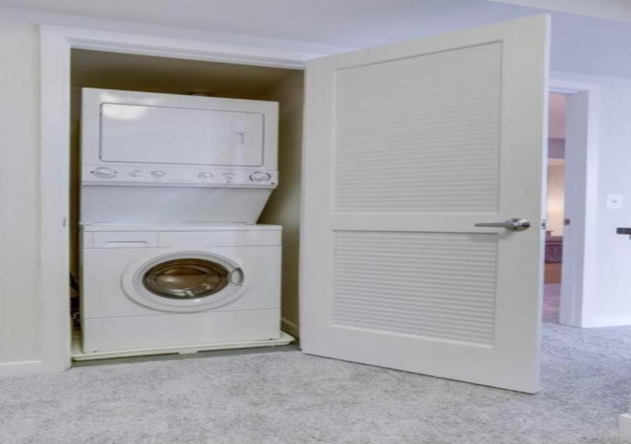 Splendid 2 Bedroom Condo At Pentagon City Арлингтън Екстериор снимка